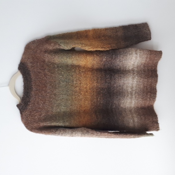 Mystree sweater - Picture 2 of 5